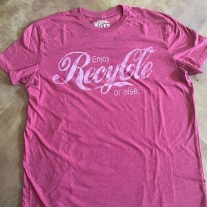 GAP Red Graphic T-Shirt – Size XL